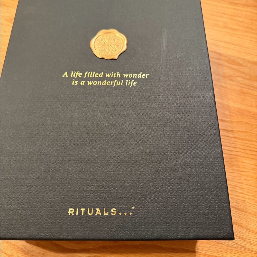 Rituals Black and Gold Gift Box